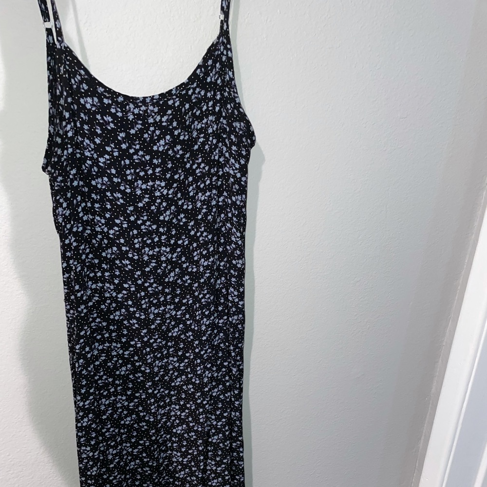 Brandy Melville flower dress